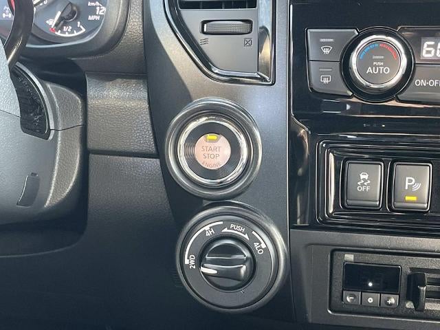 2021 Nissan Titan 4x4 Crew Cab PRO-4X