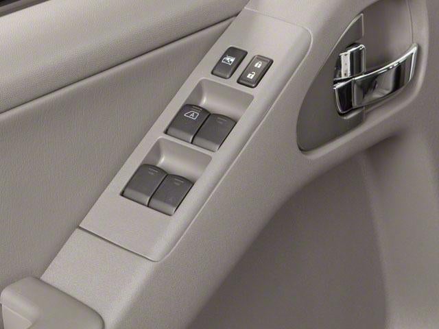 2012 Nissan Frontier 4WD Crew Cab SWB Auto PRO-4X