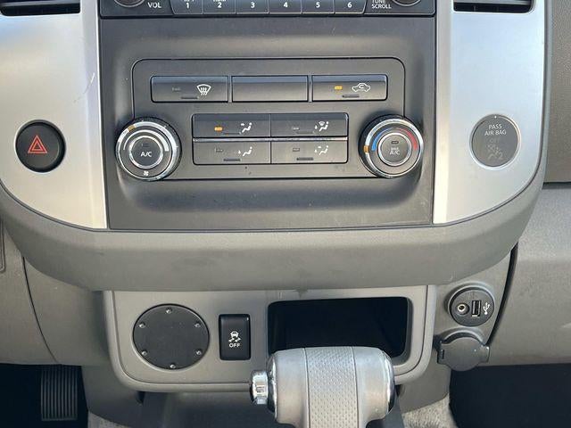 2017 Nissan Frontier Crew Cab 4x2 SV V6 Auto