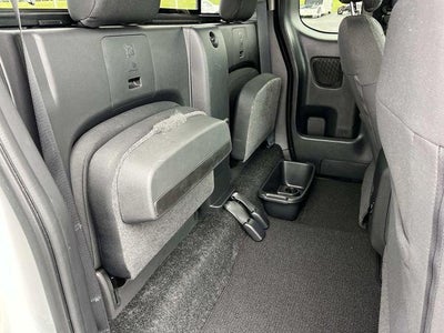 2022 Nissan Frontier King Cab 4x2 SV Auto