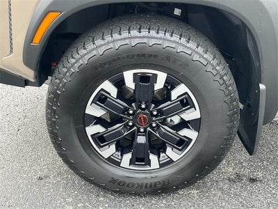 2024 Nissan Frontier Crew Cab 4x4 PRO-4X