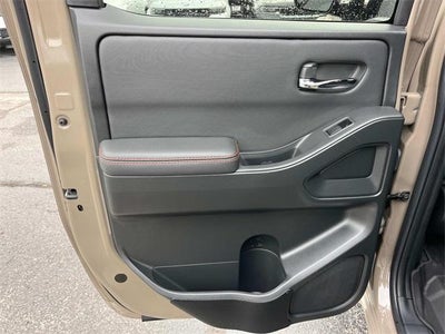 2024 Nissan Frontier Crew Cab 4x4 PRO-4X