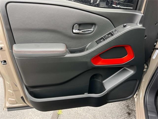 2024 Nissan Frontier Crew Cab 4x4 PRO-4X