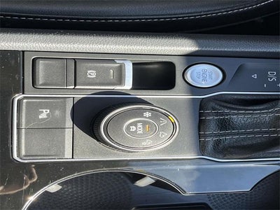 2022 Volkswagen Atlas 3.6L V6 SE w/Technology 4MOTION