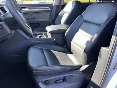 2022 Volkswagen Atlas 3.6L V6 SE w/Technology 4MOTION