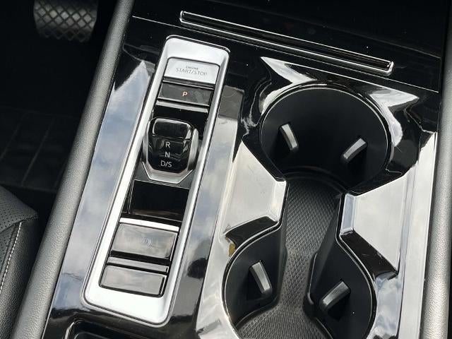 2025 Volkswagen Atlas 2.0T SE w/Technology FWD