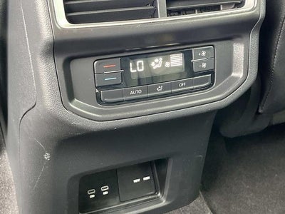 2025 Volkswagen Atlas 2.0T SE w/Technology FWD