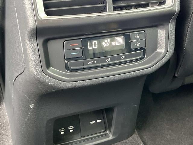 2025 Volkswagen Atlas 2.0T SE w/Technology FWD