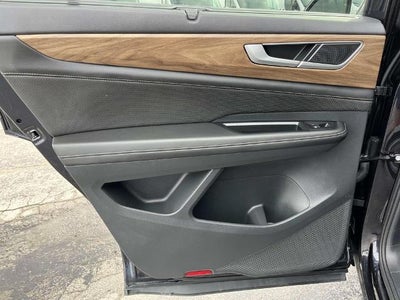 2025 Volkswagen Atlas 2.0T SE w/Technology FWD