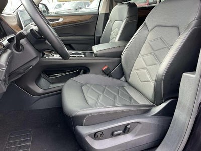 2025 Volkswagen Atlas 2.0T SE w/Technology FWD