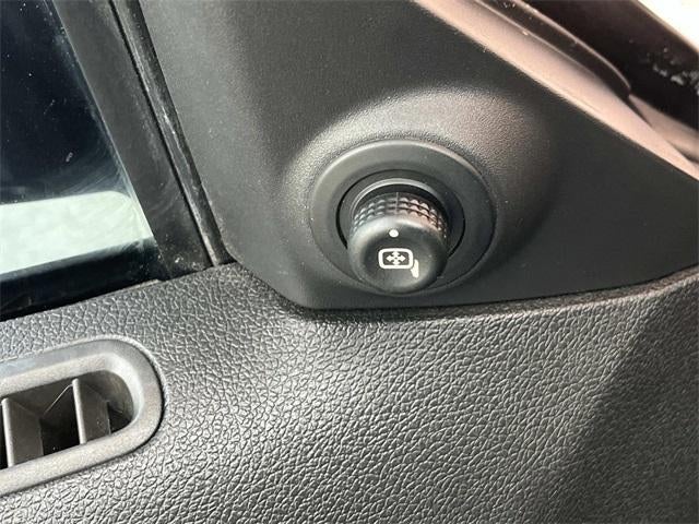 2013 Ford Mustang 2dr Cpe V6