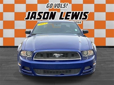 2013 Ford Mustang 2dr Cpe V6