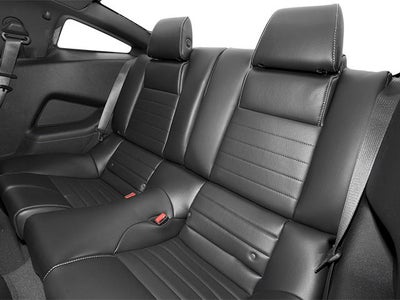 2013 Ford Mustang 2dr Cpe V6