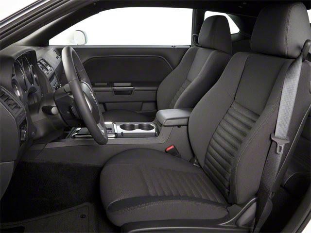 2013 Dodge Challenger 2dr Cpe SXT