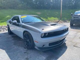 2022 Dodge Challenger R/T RWD