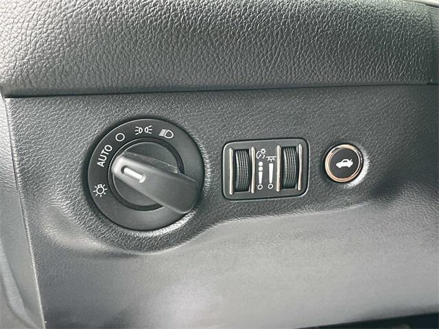 2017 Dodge Challenger SRT Hellcat Coupe