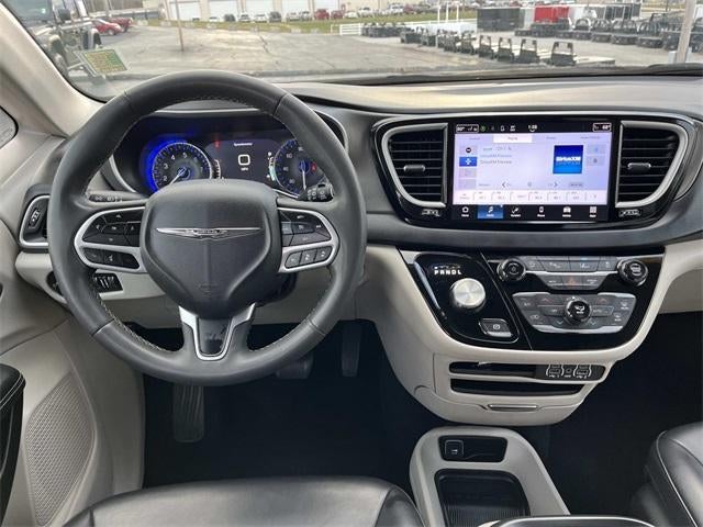 2023 Chrysler Pacifica Touring L FWD