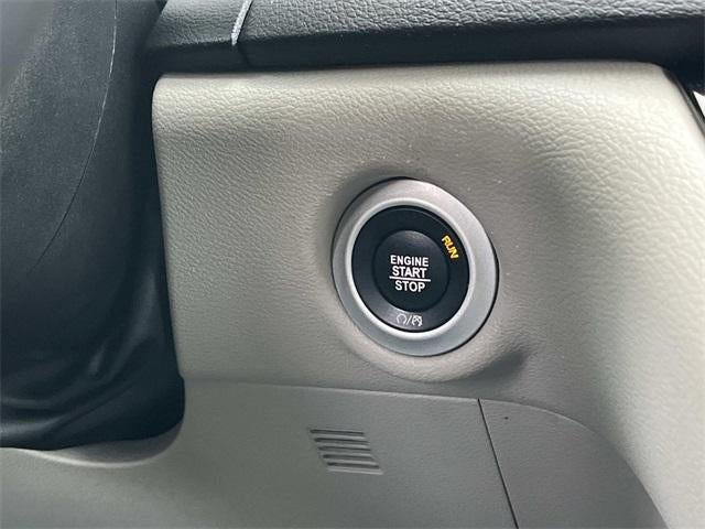 2023 Chrysler Pacifica Touring L FWD