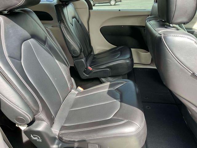 2023 Chrysler Pacifica Touring L FWD