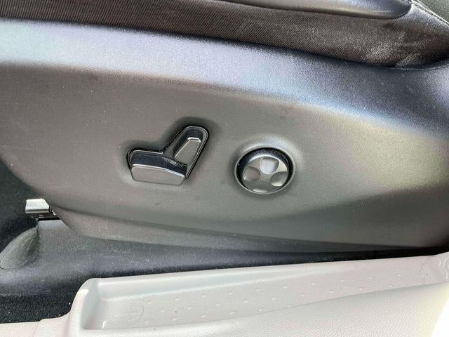 2023 Chrysler Pacifica Touring L FWD