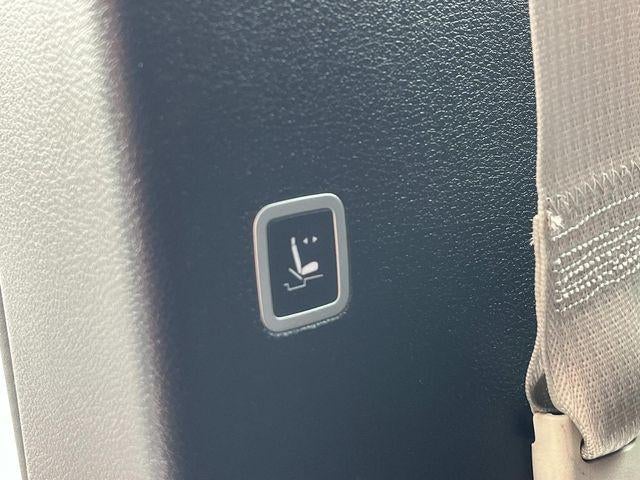 2023 Chrysler Pacifica Touring L FWD