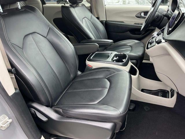 2023 Chrysler Pacifica Touring L FWD