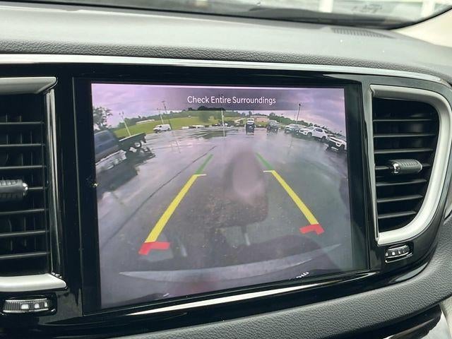 2023 Chrysler Pacifica Touring L FWD