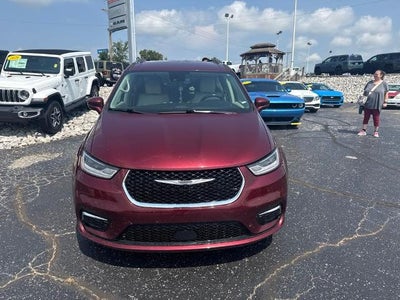 2021 Chrysler Pacifica Touring L FWD