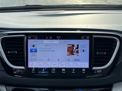 2023 Chrysler Pacifica Touring L FWD