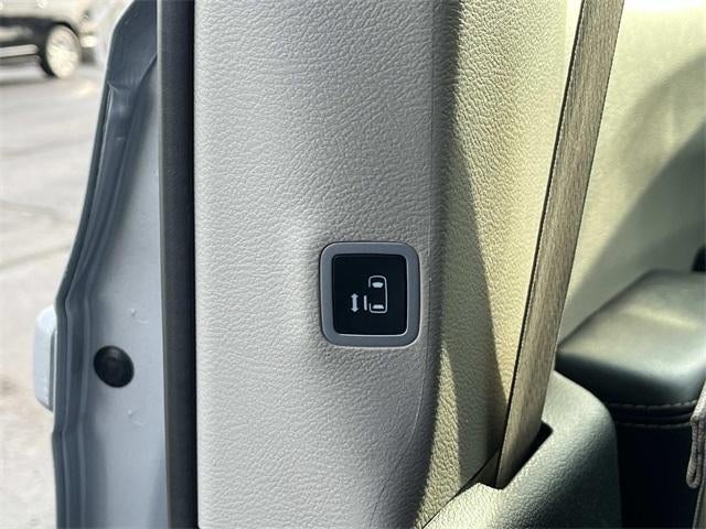 2023 Chrysler Pacifica Touring L FWD