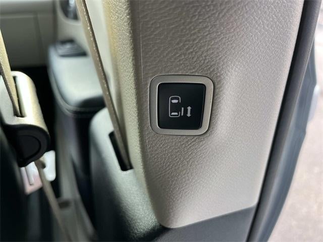 2023 Chrysler Pacifica Touring L FWD