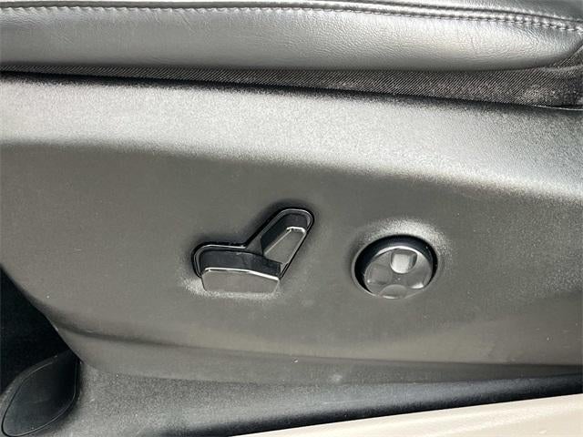 2023 Chrysler Pacifica Touring L FWD