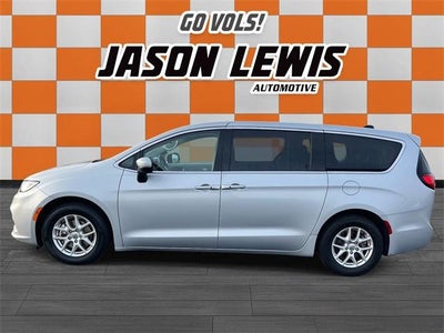 2023 Chrysler Pacifica Touring L FWD