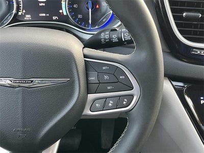 2024 Chrysler Pacifica Touring L FWD