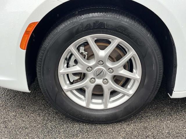 2025 Chrysler Pacifica Select FWD