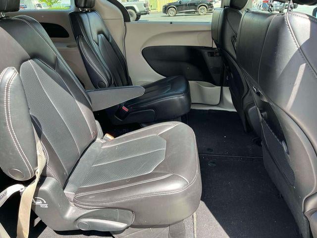2023 Chrysler Pacifica Touring L FWD