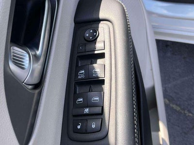 2023 Chrysler Pacifica Touring L FWD