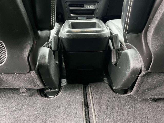 2025 Chrysler Pacifica Select FWD