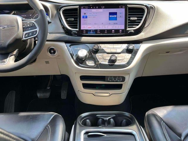 2023 Chrysler Pacifica Touring L FWD