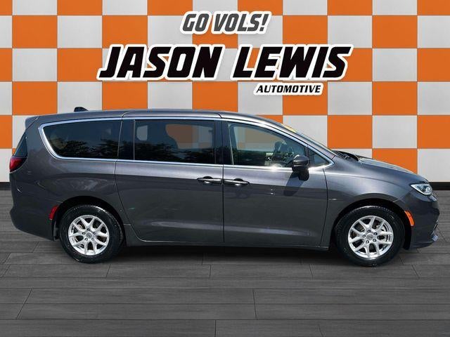 2023 Chrysler Pacifica Touring L FWD