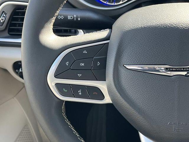 2023 Chrysler Pacifica Touring L FWD