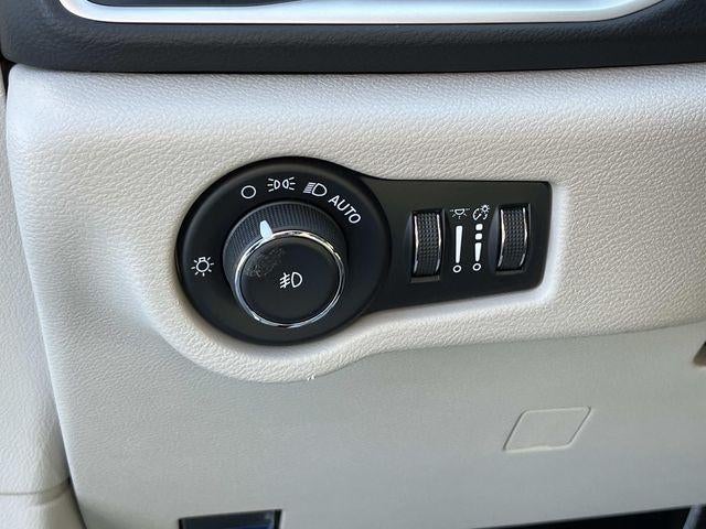 2023 Chrysler Pacifica Touring L FWD