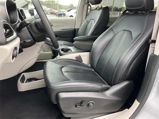 2024 Chrysler Pacifica Touring L FWD