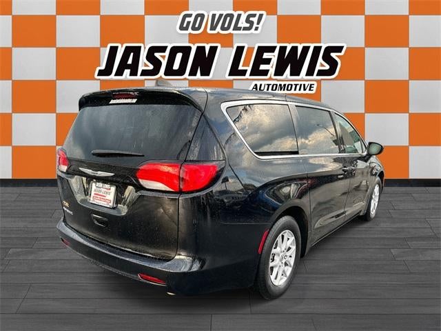 2024 Chrysler Voyager LX FWD