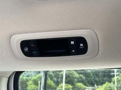 2023 Chrysler Voyager LX FWD