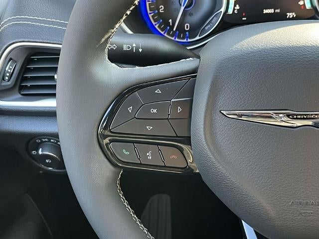 2026 Chrysler Pacifica Limited FWD