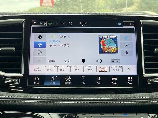 2024 Chrysler Pacifica Limited FWD