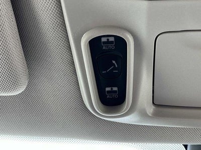 2024 Chrysler Pacifica Limited FWD