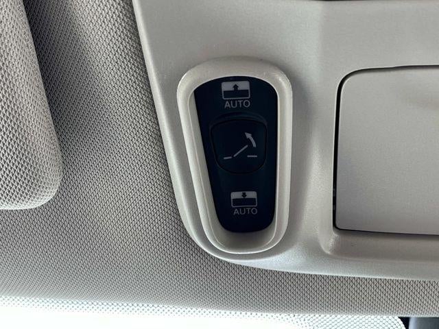 2024 Chrysler Pacifica Limited FWD