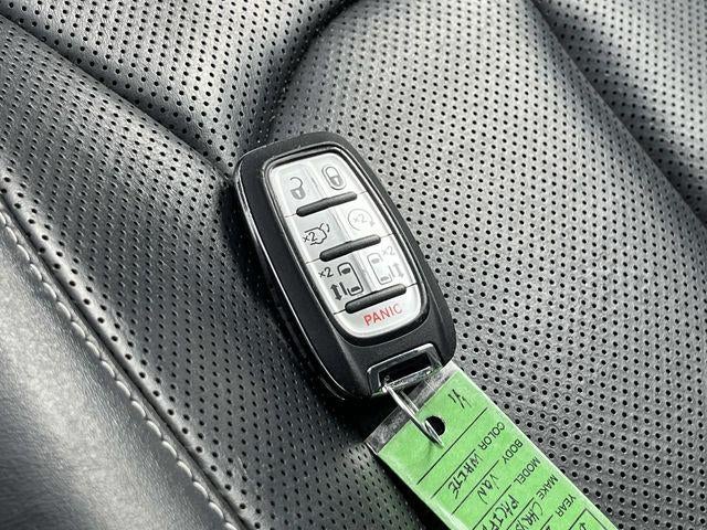 2024 Chrysler Pacifica Limited FWD